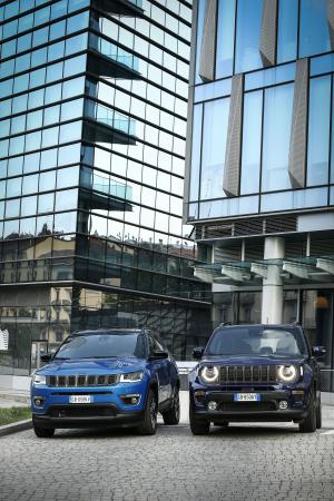 Jeep Compass S 4xe 2020 года  (EU)